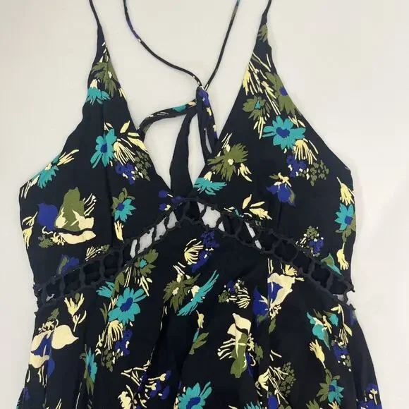 Free People Pages of Gold Maxi Dress XS Floral Crochet Cutout Full Boho Whimsi - Picture 7 of 12